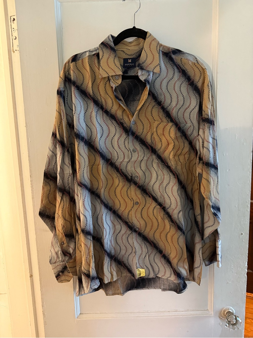 Men's Beige Wave-Pattern Button-Down Shirt with Black Accents